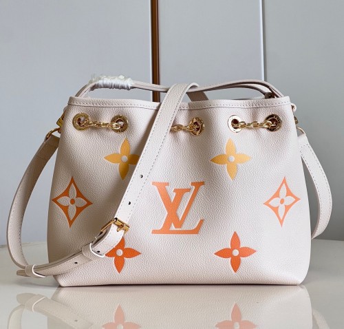 LV Bag M46545