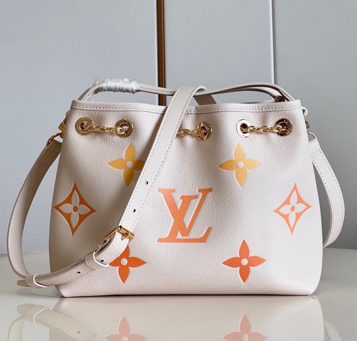 LV Bag M46545