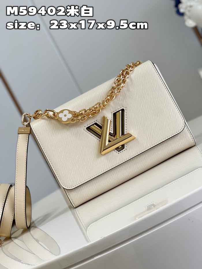LV Bag M21606