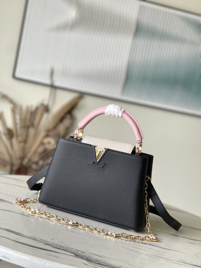 LV Bag M22375