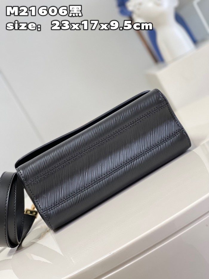 LV Bag M21606