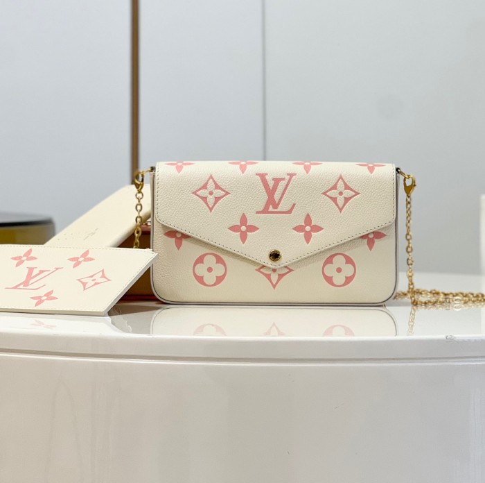 LV Bag  M61276