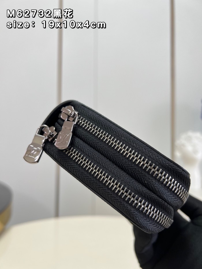 LV Wallet