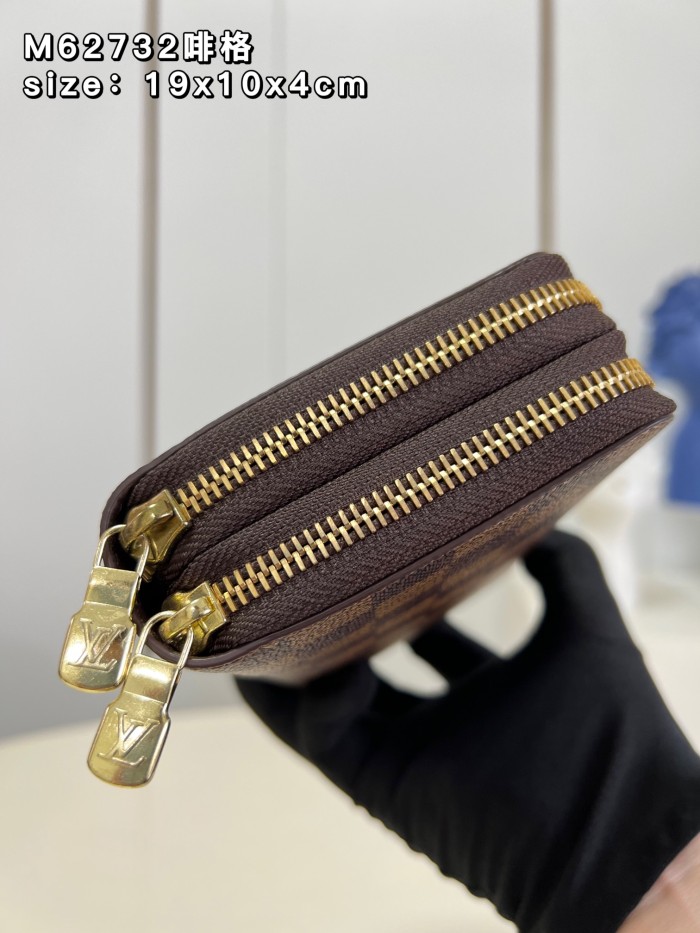 LV Wallet
