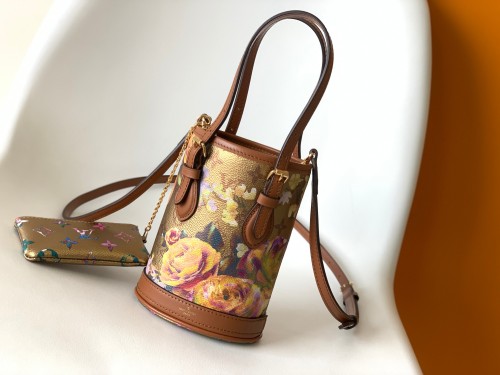 LV Bag M81724