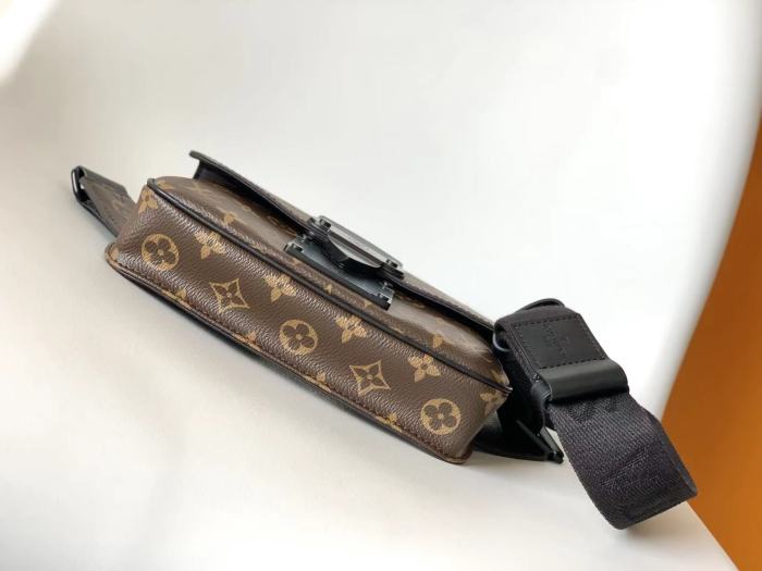 LV Bag M45864
