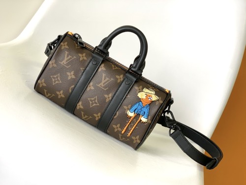 LV Bag M80201