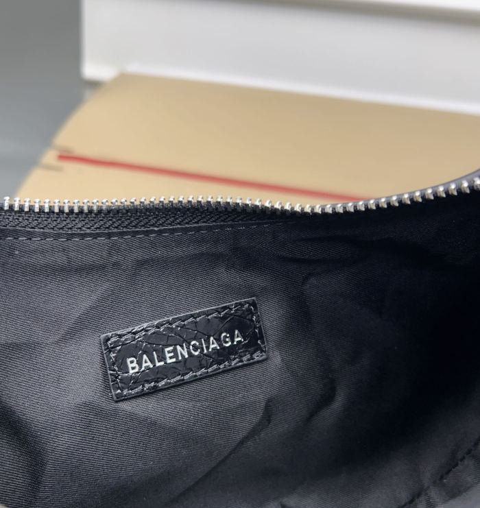 Balenciag Le Cagole