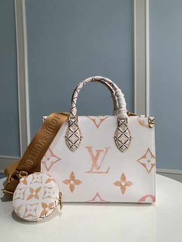 LV bag M22976