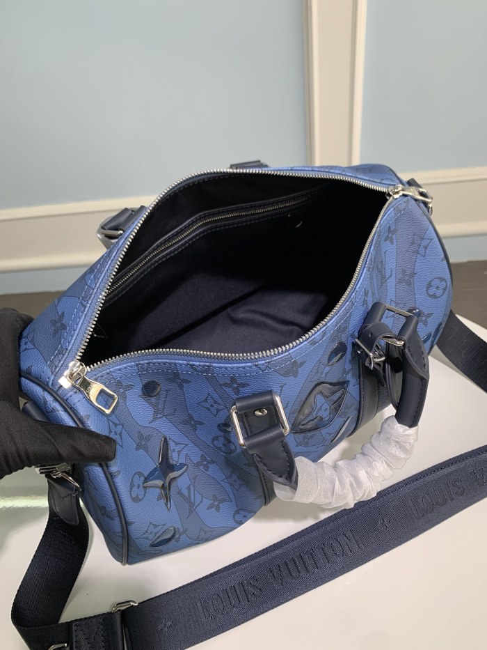 LV Keepall 35 M22573