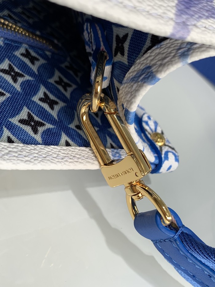 LV bags M22976