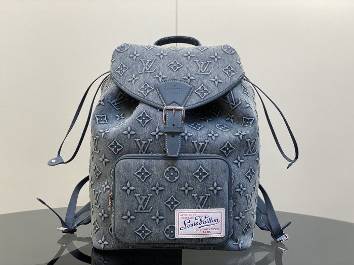 LV Backpack M22534