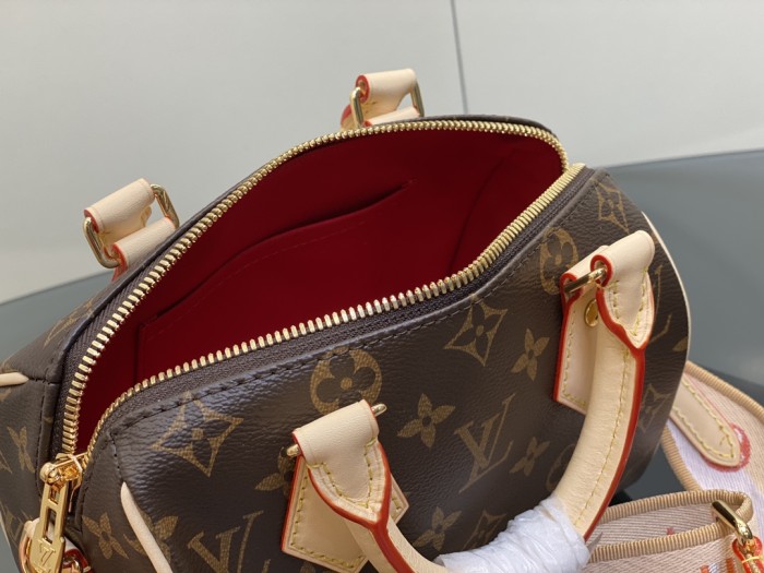 LV Bag M46594