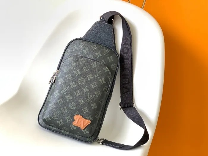 LV Bag M46344