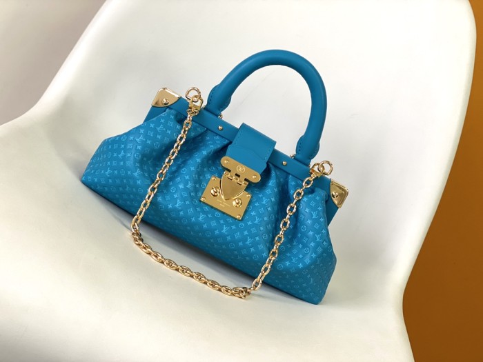 LV Bag M22325