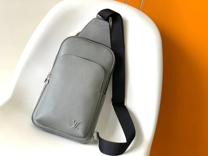 LV Bag M46344