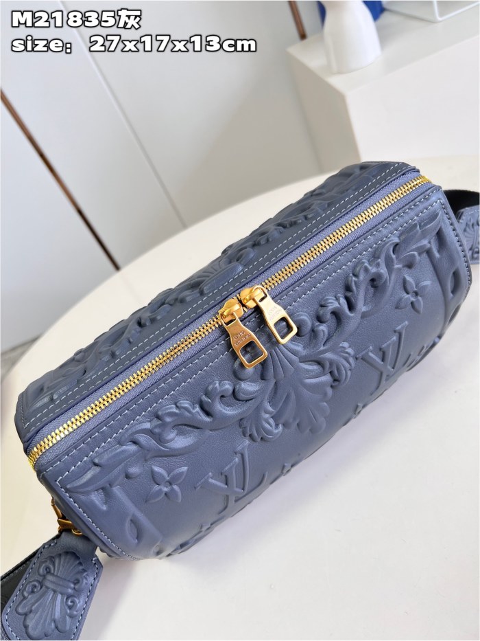 LV Bag M21835