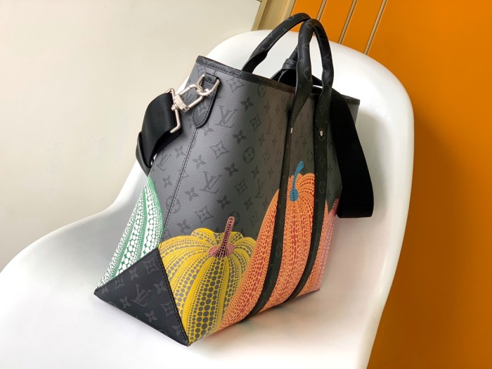 LV Bag M46434
