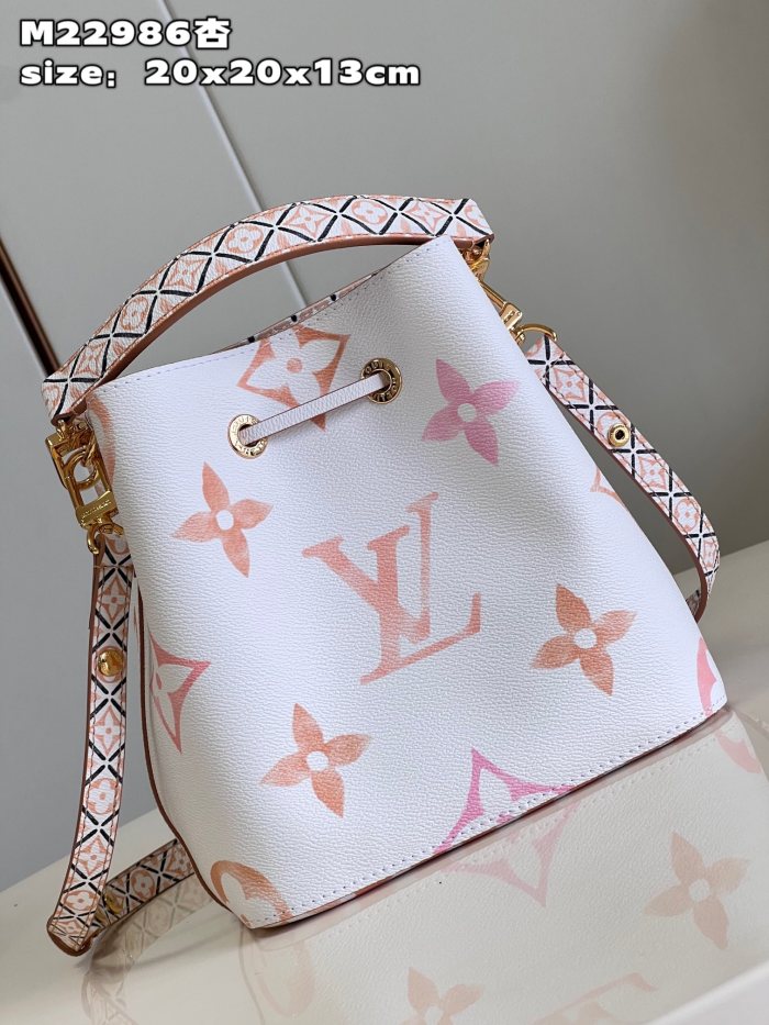 LV Bag M22985