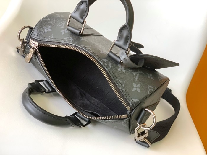 LV Bag M46271