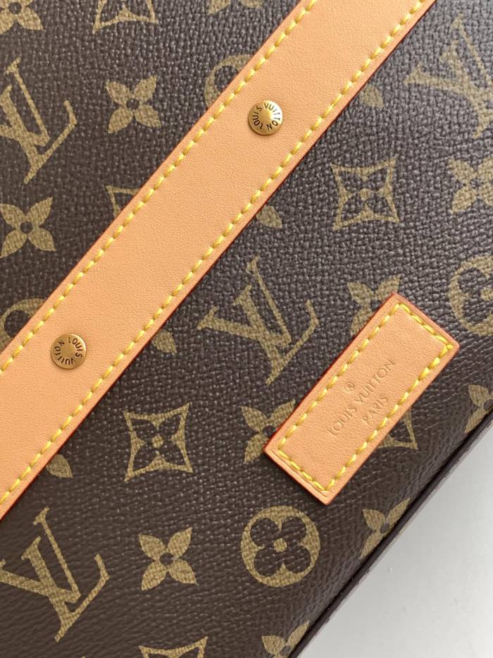 LV Bag M44752