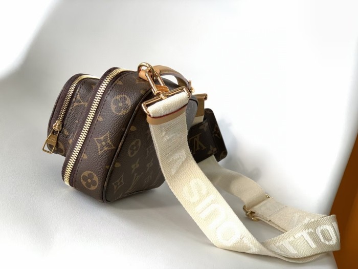 LV Bag M80446