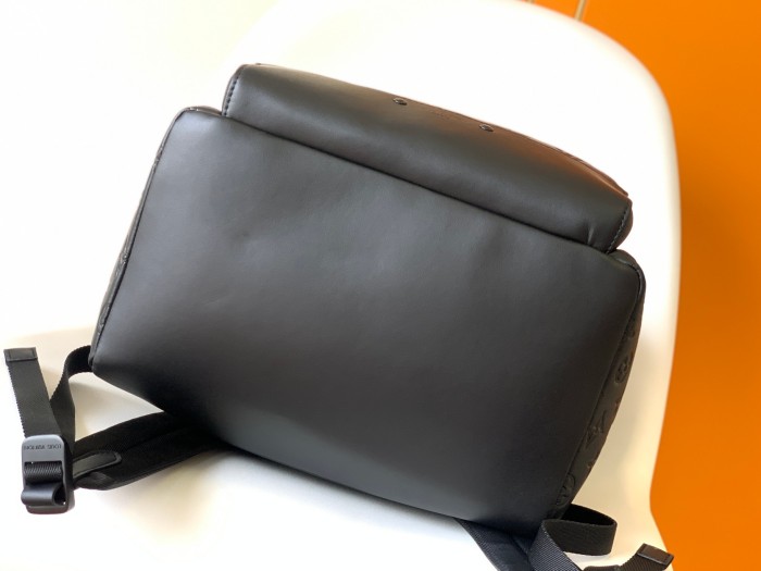 LV Backpack M46105 M46109