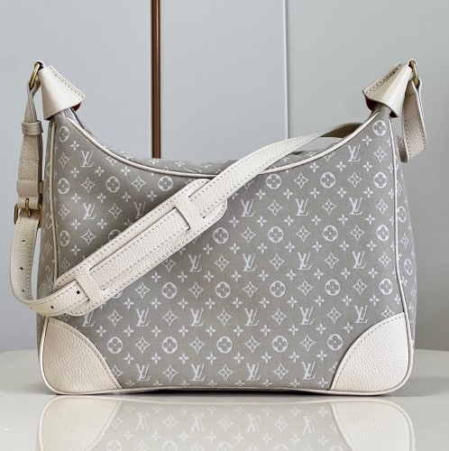 LV Bag M95225
