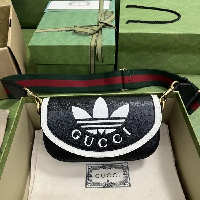 GUCCI Bag 727791