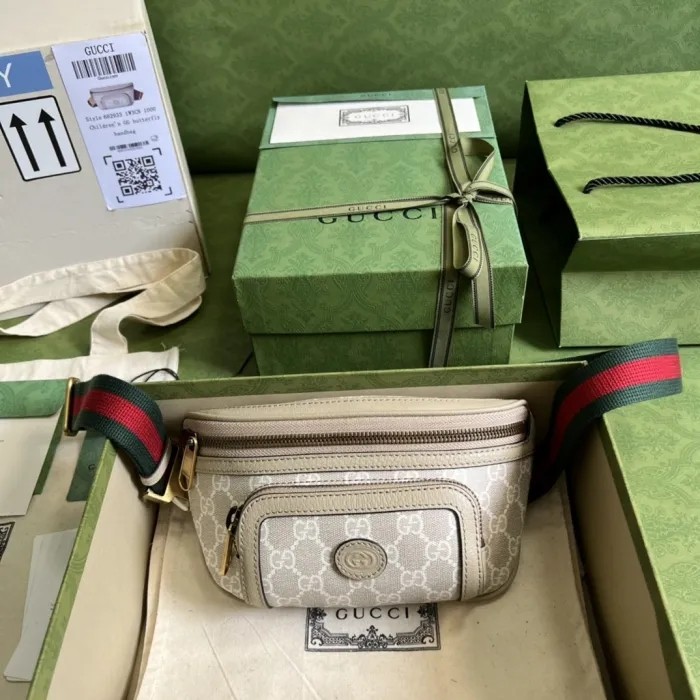 GUCCI Bag 682933