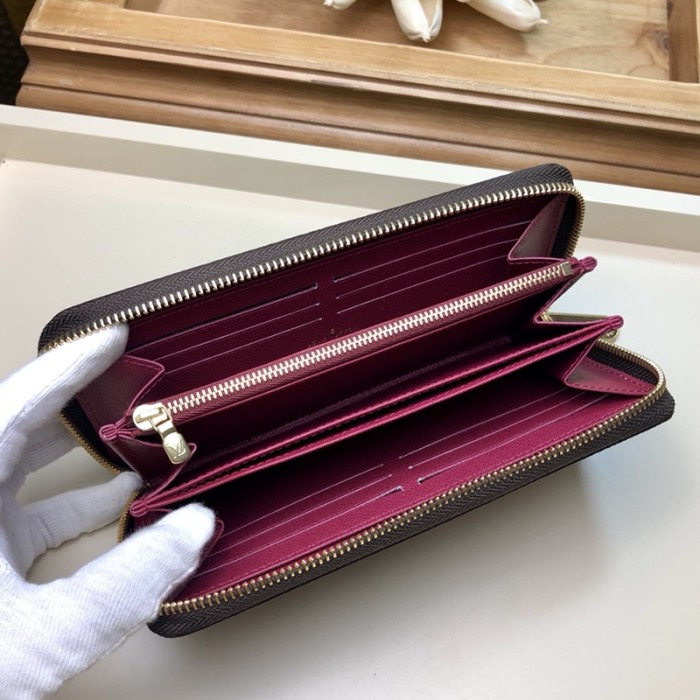 LV Wallet