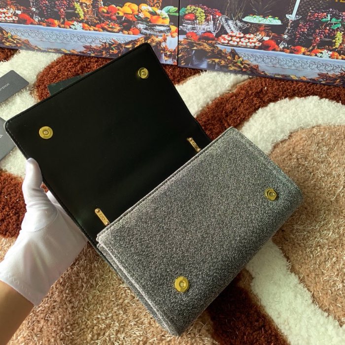 DG bag