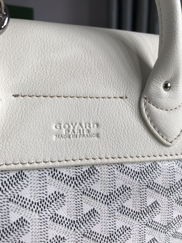 Goyard bag
