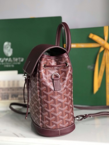 Goyard bag