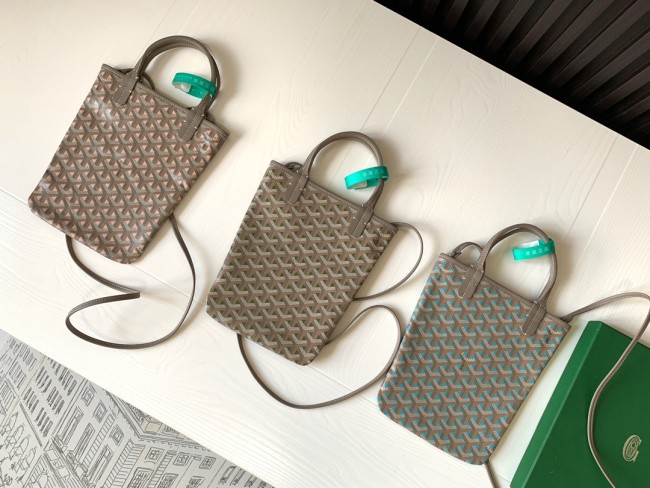 Goyard bag Poitiers