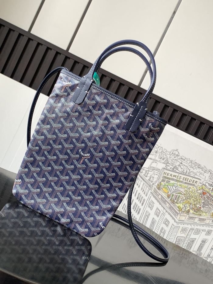 Goyard bag Poitiers
