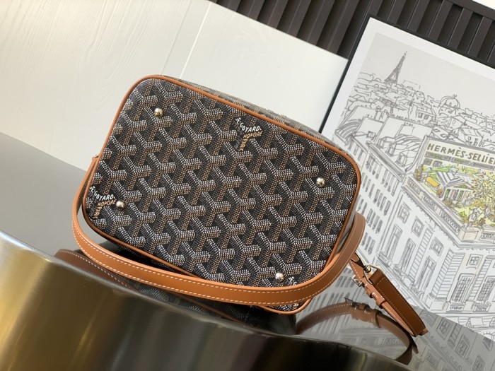 Goyard Muse makeup bag