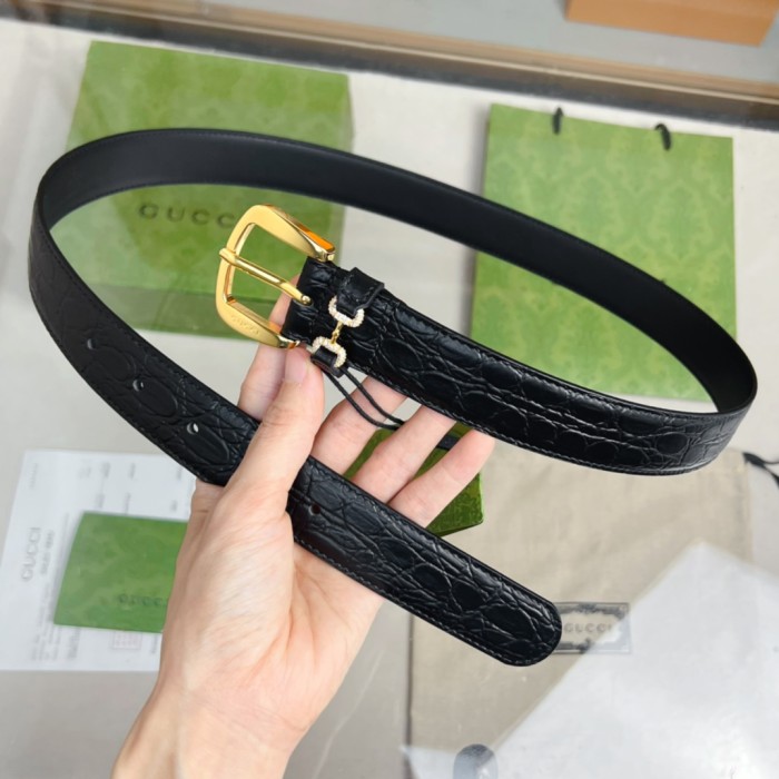 GUCCI belt