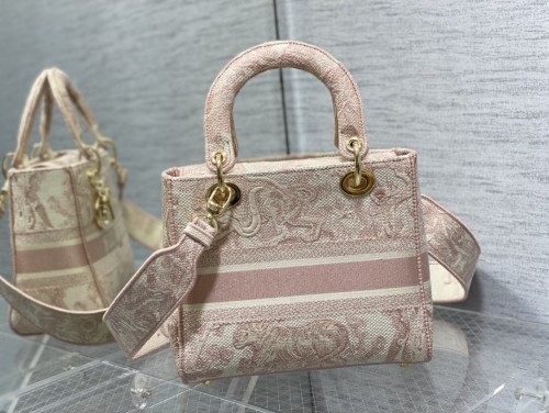 Dior bag Medium 24cm