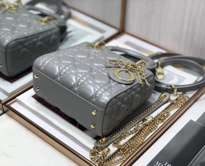 Dior bag Mini 17cm