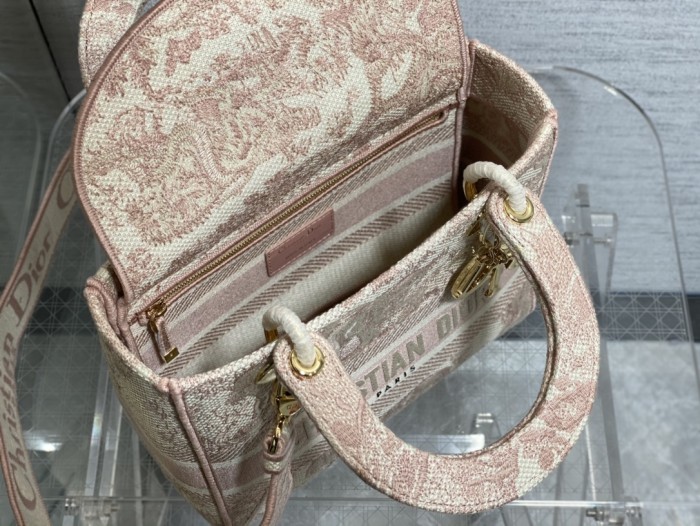 Dior bag Medium 24cm
