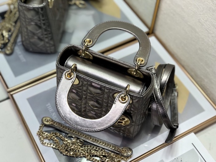 Dior bag Mini 17cm
