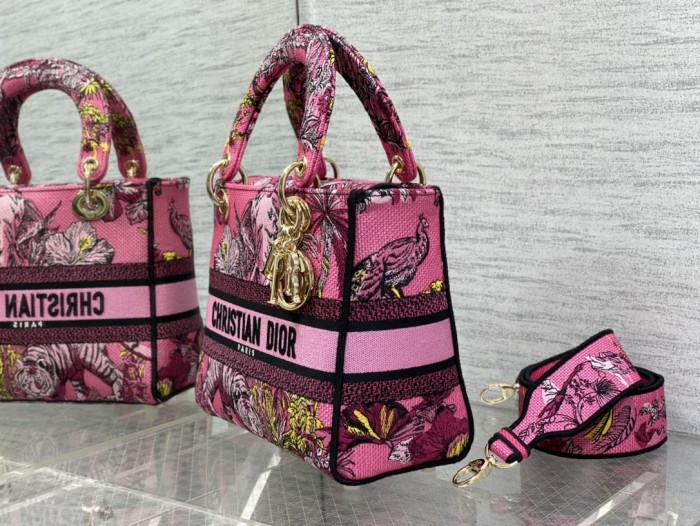 Dior bag Medium 24cm