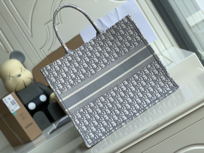 Dior Book Tote