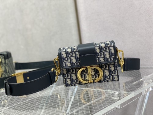 Dior bag Montaigne 17.5cm