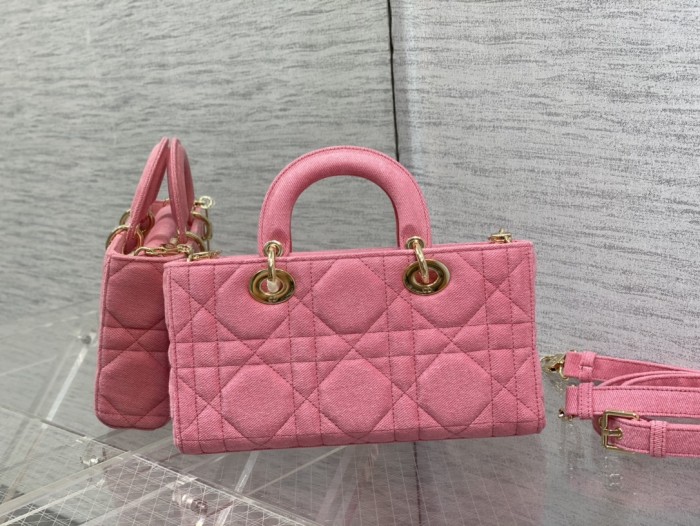 Dior bag D-joy
