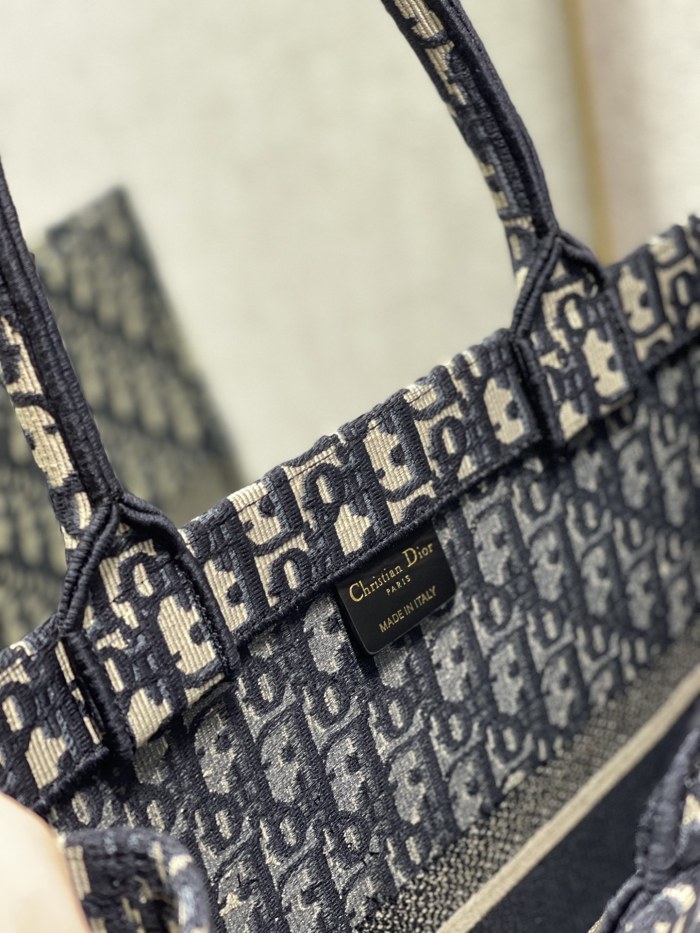 Dior Book Tote Large