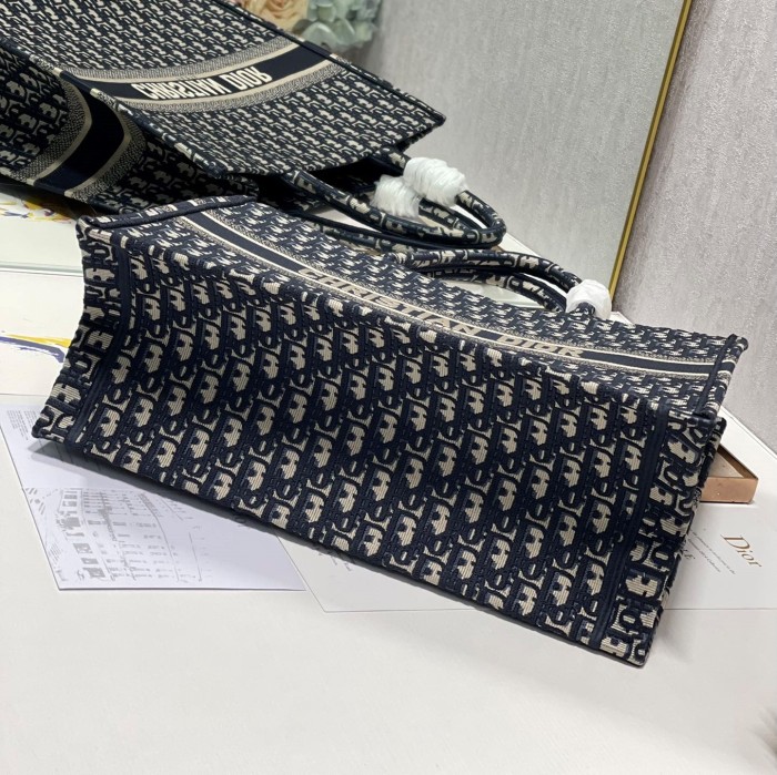 Dior Book Tote Large