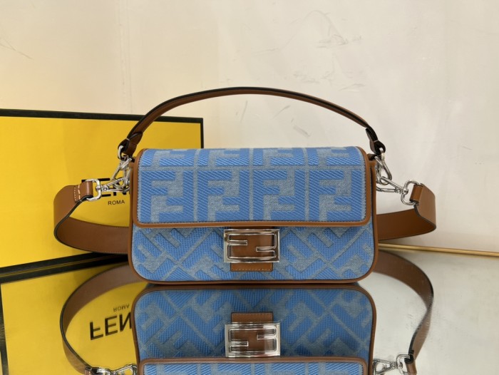  Fendi Bag