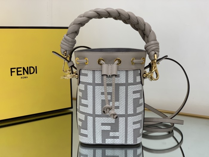  Fendi Bag